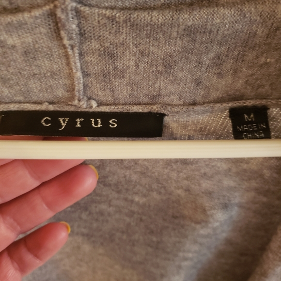 Grey cardigan - Picture 3 of 4